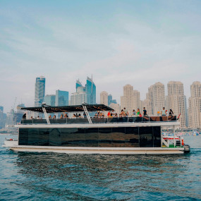 Photo from Dubai Marina 1 Hour Yacht Tour in Dubai: Gallery Photo zv6dg4