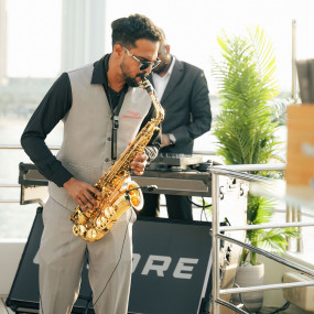 Photo from Sunseeker Superyacht Experience with Gourmet Dining,Premium Drinks & Live Music in Dubai: Gallery Photo n69o0y