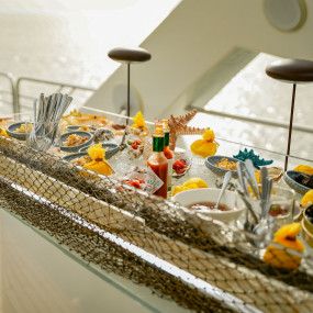 Photo from Sunseeker Superyacht Experience with Gourmet Dining,Premium Drinks & Live Music in Dubai: Gallery Photo 3e7vgw