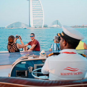 Dubai Harbour Superyacht Experience with Live station & Drinks в Дубай: Галерея фото n261yk Dubai Harbour Superyacht Experience with Live station & Drinks в Дубай: Галерея фото n261yk