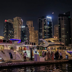 Photo from Evening 4 Hour Yacht Cruise with Unlimited Drinks in Dubai: Gallery Photo 38yx59