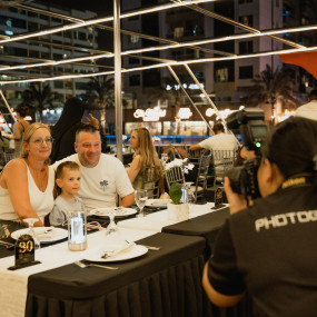 Фотография с Dubai Marina Dinner Cruise with Live Music & Open Bar в Дубай: Галерея фото n159px