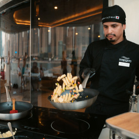 Photo from Dubai Marina Three-hour Yacht Tour with Lunch in Dubai: Gallery Photo z94j1m