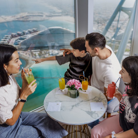 Inside Burj Al Arab Tour Experience - Open Dated in Dubai: Gallery Photo zm07qp