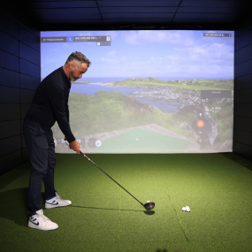 Five Iron Golf Dubai in Dubai: Gallery Photo 3bjmwj