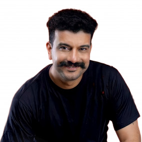 Photo from Mammootty in Rajakeeyam – Celebrate with Legends in Sharjah: Gallery Photo n69pyy