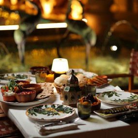 Iftar at African Queen в Дубай: Галерея фото 3j51wy