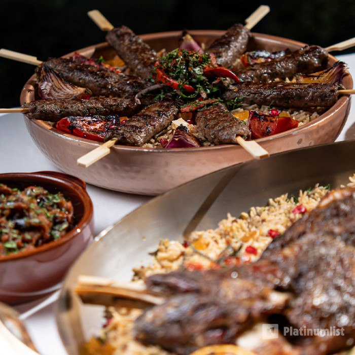 Iftar at African Queen в Дубай: Галерея фото 3qe0o8