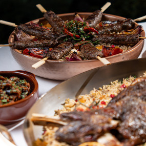 Iftar at African Queen в Дубай: Галерея фото 3qe0o8