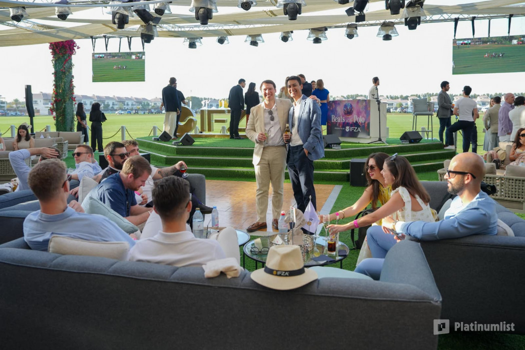 Party at the Polo in Dubai в Дубай: Галерея фото zg4vky