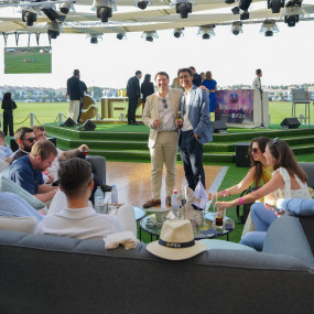 Party at the Polo in Dubai в Дубай: Галерея фото zg4vky