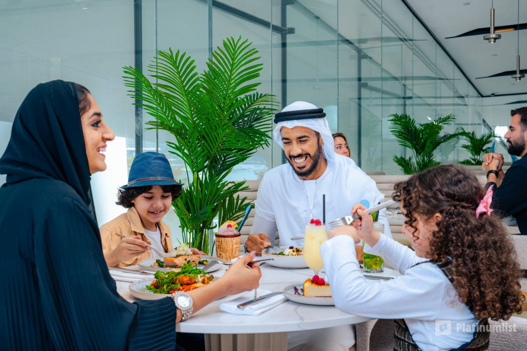 Ain Dubai Premium Plus в Дубай: Галерея фото 3d70ob