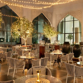 34j7yb استديو الصور :دبي في مطعم كورتيارد ذا هيرتاج أوتوغراف كولكشن الفندق التراثي 34j7yb استديو الصور :دبي في مطعم كورتيارد ذا هيرتاج أوتوغراف كولكشن الفندق التراثي