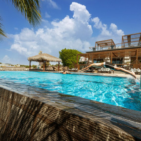 Photo from إفطار في نارسس أبحر in جدة: Gallery Photo 3rw01y