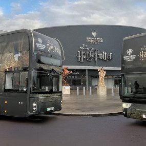 Warner Bros. Studio Tour London from  Marble Arch in London : Galerie de photos n1579b