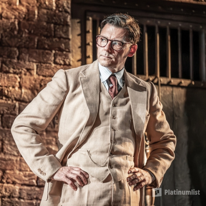 3pjb0e استديو الصور :لندن في مسرحية To Kill A Mockingbird في لندن