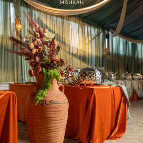 Photo from الفنان ادهم والفنان مهند الباشا والفنان محمود السناني في ليالي مشكاة للعيد في جدة in جدة: Gallery Photo n0v71v