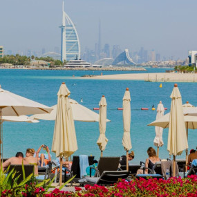 Riva Pool and Beach Access in Dubai: Gallery Photo zg4v08