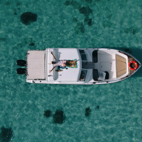 35ye76 استديو الصور :مسقط في رحلة مشتركة لمدة نصف يوم في جزيرة الديمانيات