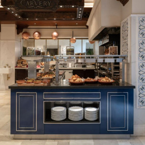 Breakfast Buffet at Rotisserie in Dubai: Gallery Photo zw6wjb