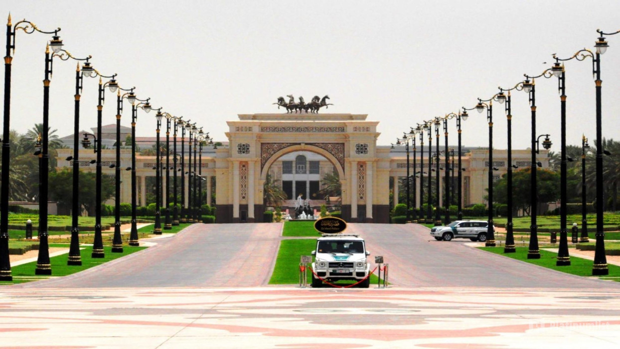 zod5we استديو الصور :أبوظبي في Epic Abu Dhabi with Lunch