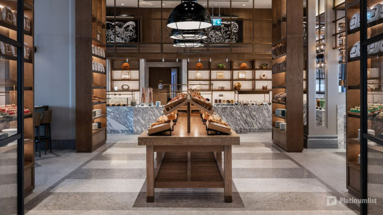 Luxury Breakfast Buffet at Gastronomy Atlantis The Royal in Dubai: Gallery Photo n69dkx