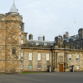 Palace of Holyroodhouse Entry Tickets in Edinburgh: Gallery Photo 3qe2ke