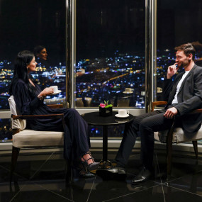 At the Top, Burj Khalifa Platinum в Дубай: Галерея фото zg4p64