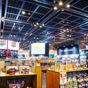 Photo from Middle East Film & Comic Con 2020 in Dubai: Gallery Photo 3ej5qn