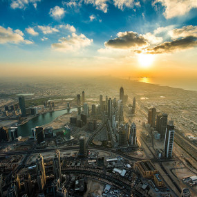 Photo from At The Top, Burj Khalifa Silver at Sunrise - new in Dubai: Gallery Photo 3d7ryy