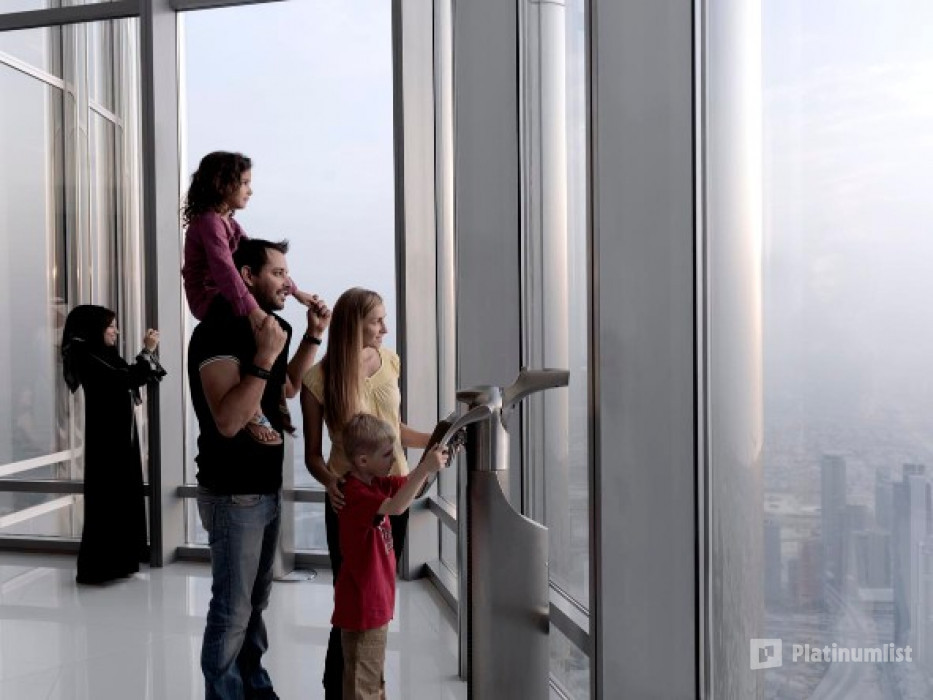 At the Top, Burj Khalifa Silver - new in Dubai : Galerie de photos 3bjrxg