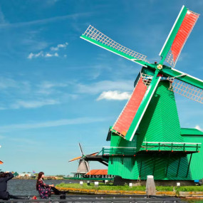 Photo de Zaanse Schans Windmills: Half-Day Guided Tour + Transport dans Amsterdam : Galerie Photo zw6w8p