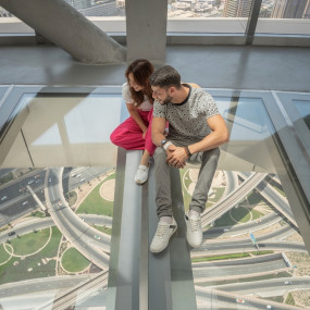 Sky Views with Slide + F&B + Souvenir in Dubai: Gallery Photo 3j5jxq