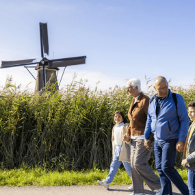 Kinderdijk Windmills in Kinderdijk : Galerie de photos 35y1o6