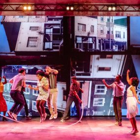 I'm Every Woman - The Chaka Khan Musical in London in London: Gallery Photo 38yey9