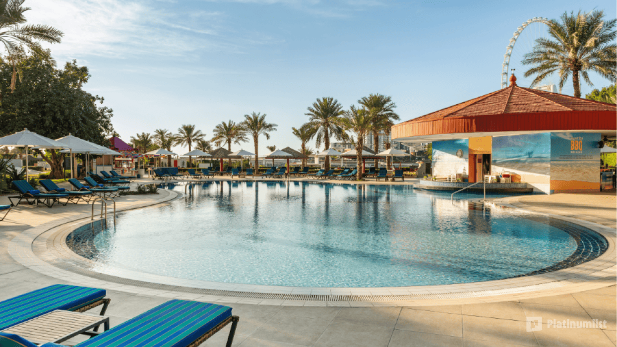 Tiki Pool Party at Sheraton JBR в Дубай: Галерея фото zg46r1