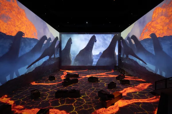 Photo from Fabrique des Lumieres: Dinosaurs - The Immersive Experience in Amsterdam: Gallery Photo 3rwvmy