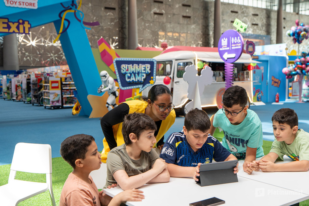 Summer Camp Qatar Toy Festival in Doha : Galerie de photos n0vy0v