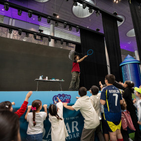 Summer Camp Qatar Toy Festival в Доха: Галерея фото zv6978