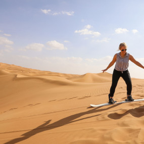 Photo from Overnight Red Dune Desert Safari with Dune Bashing, BBQ & Breakfast in Dubai: Gallery Photo 3bj5ep