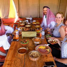 Photo from Overnight Red Dune Desert Safari with Dune Bashing, BBQ & Breakfast in Dubai: Gallery Photo 3e715w