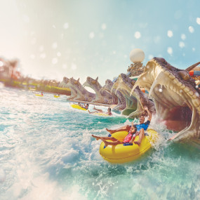 Φωτογραφία από το Yas Waterworld Yas Island, Abu Dhabi στο Abu Dhabi: Φωτογραφία γκαλερί n15w9j