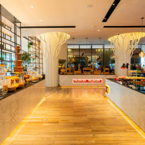 Photo from Brunchtopia Family Brunch in Marriott Marquis Dubai Creek in Dubai: Gallery Photo 3d7mrb