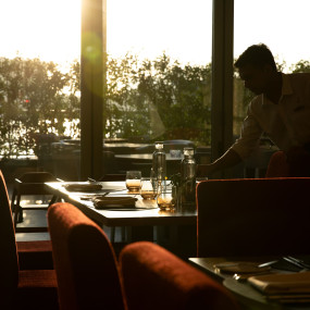Nautiluna Seafood Night Brunch in Marriott Marquis Dubai Creek in Dubai: Gallery Photo 34jr28