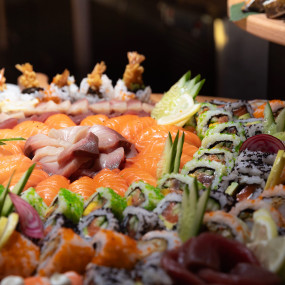 Photo from Nautiluna Seafood Night Brunch in Marriott Marquis Dubai Creek in Dubai: Gallery Photo zg4m84