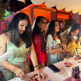 Earthy Elegance DIY - Book your private DIY Live Station (Weddings & Bridal Special) in Dubai : Galerie de photos zod0v6