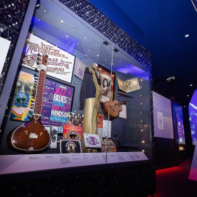 Photo from British Music Experience in Liverpool: Gallery Photo n267qk