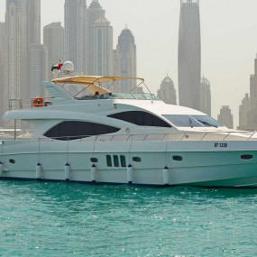 Yacht Cruise at Dubai Marina в Дубай: Галерея фото n06wvn