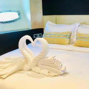 Yacht Cruise at Dubai Marina в Дубай: Галерея фото 3p258z