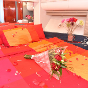 Photo from Yacht Trip - Dubai Marina in Dubai: Gallery Photo n18r63